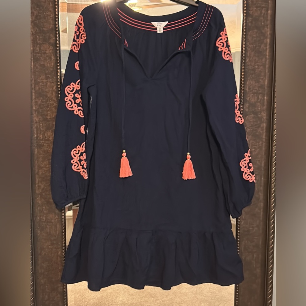 Crown and Ivy dress